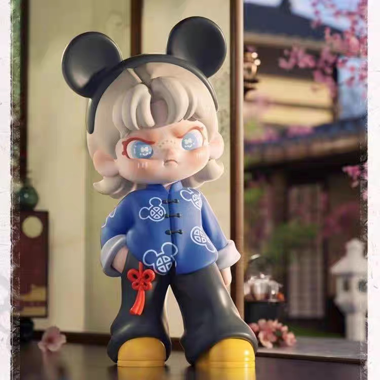 DORA Loves Mickey Figure Series unbox